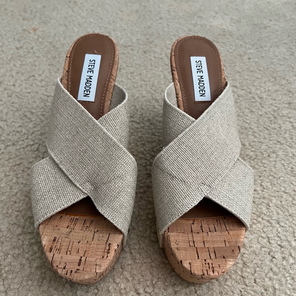 Steve Madden Cream Mules with Criss-Cross Design